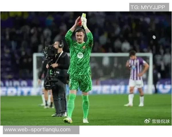 特狮即将离队德容凭借六次助攻展现出色队长风范 特狮即将离队德容凭借六次助攻展现出色队长风范