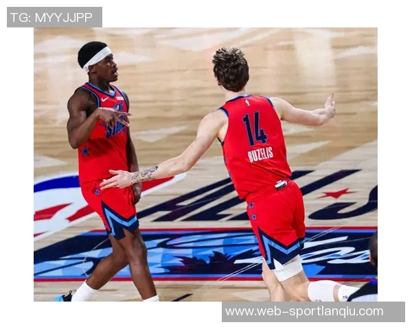 埃奇库姆表现出色16投7中斩获19分10篮板2助攻4抢断助球队获胜 埃奇库姆表现出色16投7中斩获19分10篮板2助攻4抢断助球队获胜