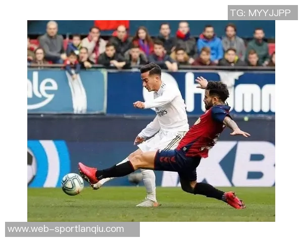 巴萨球迷对阵奥萨苏纳时高喊哈维留下来嘲讽皇马 巴萨球迷对阵奥萨苏纳时高喊哈维留下来嘲讽皇马