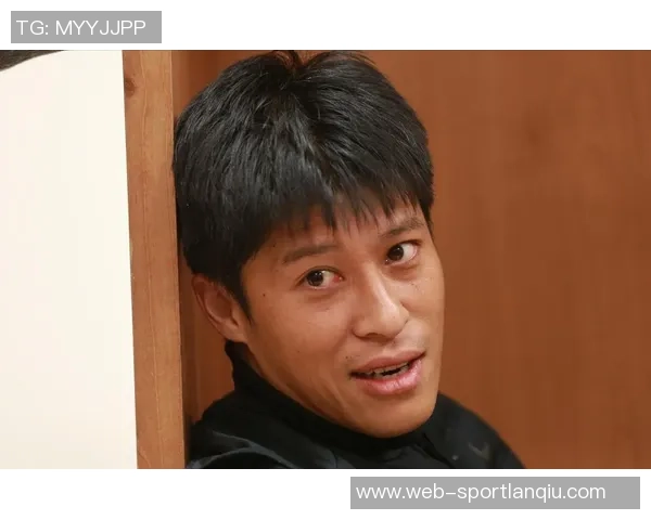 张耀坤正式担任大连鲲城总经理兼主教练曲晓辉被免去所有职务 张耀坤正式担任大连鲲城总经理兼主教练曲晓辉被免去所有职务